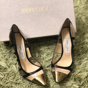 *Sold* Jimmy Choo 💫 black & gold pumps